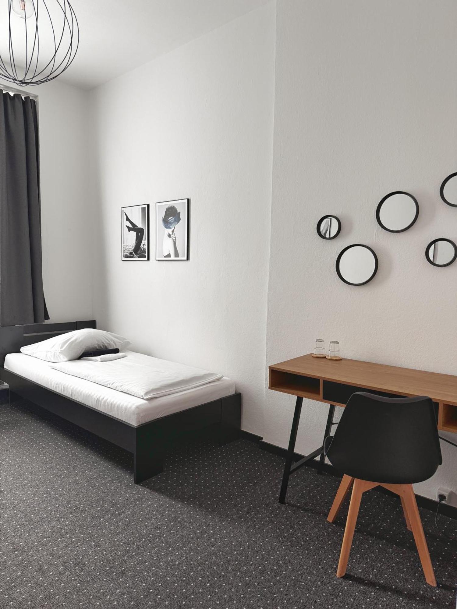 Economy Double Room